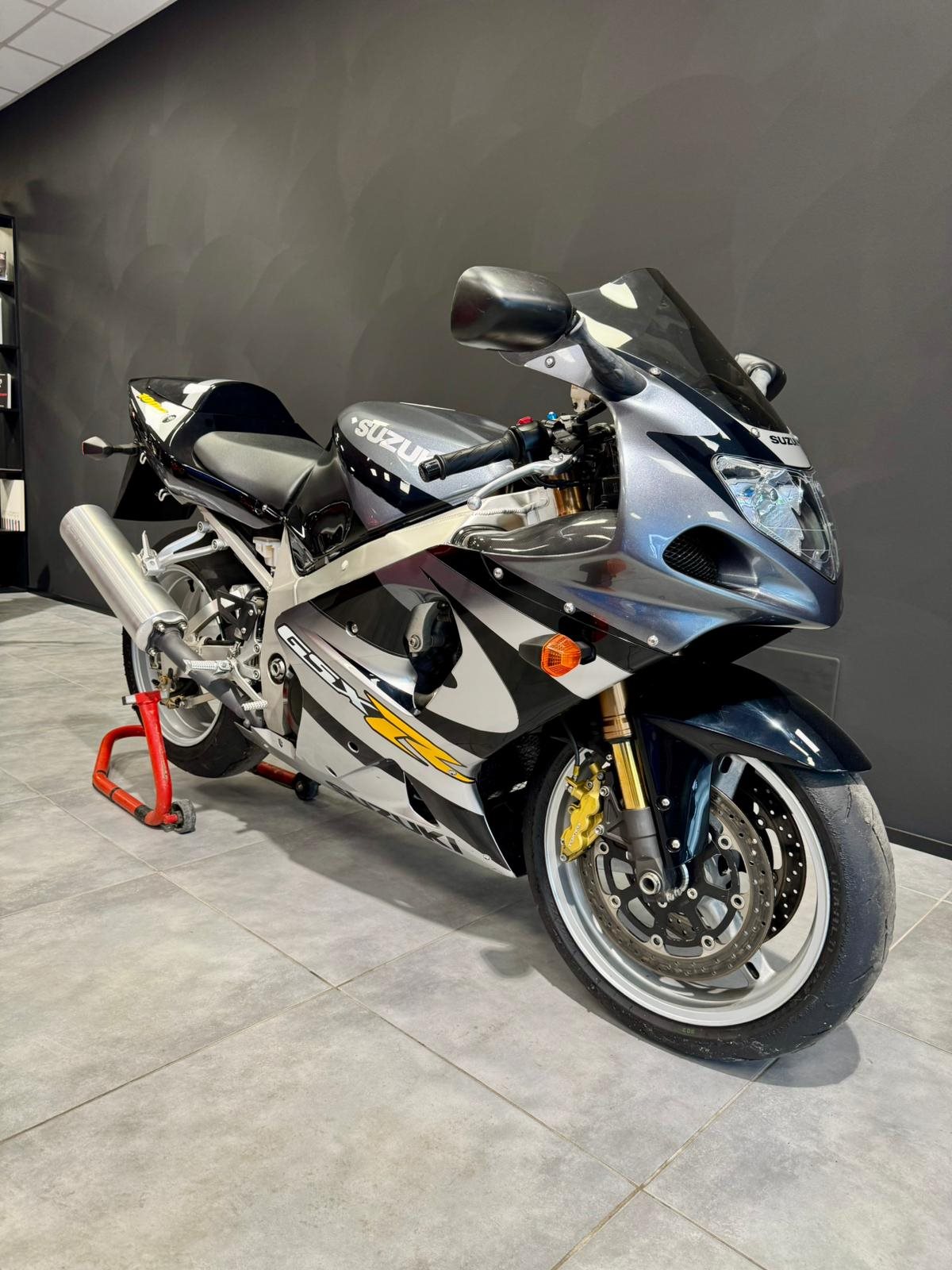 SUZUKI GSX-R 1000
